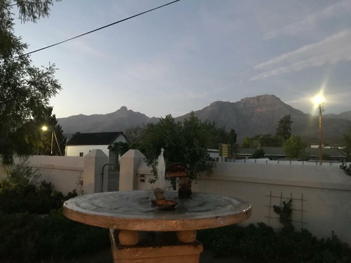 Towerzicht Guest House Ladismith Buitenkant foto